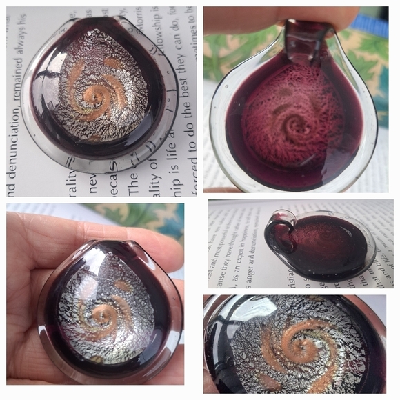 Jewelry - Murano glass pendant